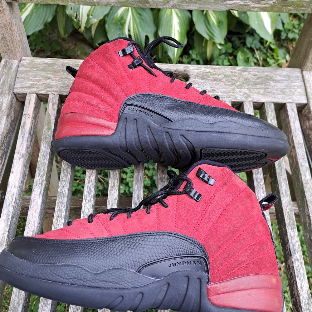 Jordan 12 Retro Reverse Flu Game GS Size 7Y (153265-602) - Picture 8 of 13